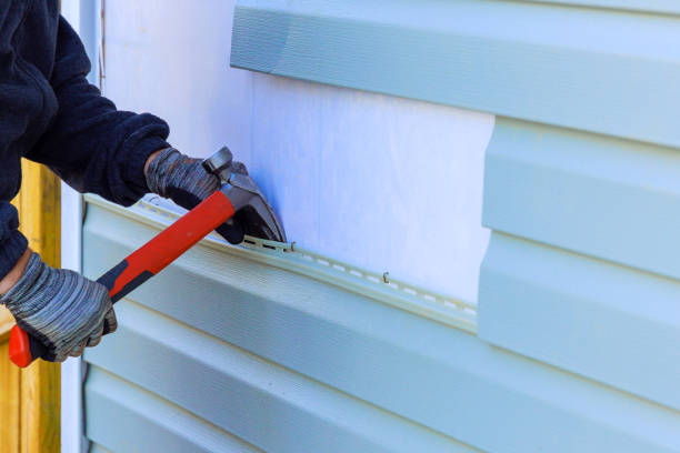 Reliable Siding Repair contractor in Libertyville, IL by Creative Siding